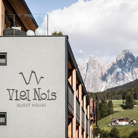 Viel Nois Guest House Funes  Esterno foto