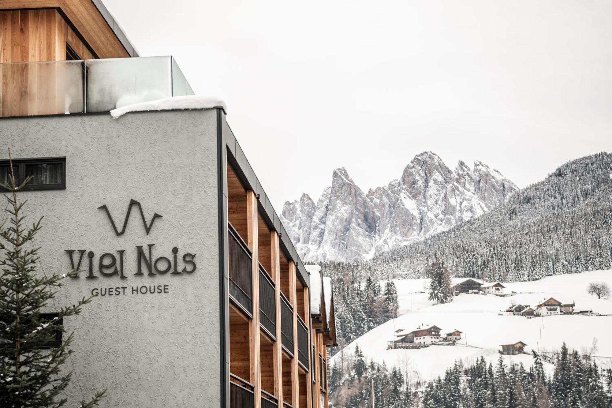Viel Nois Guest House Funes  Esterno foto