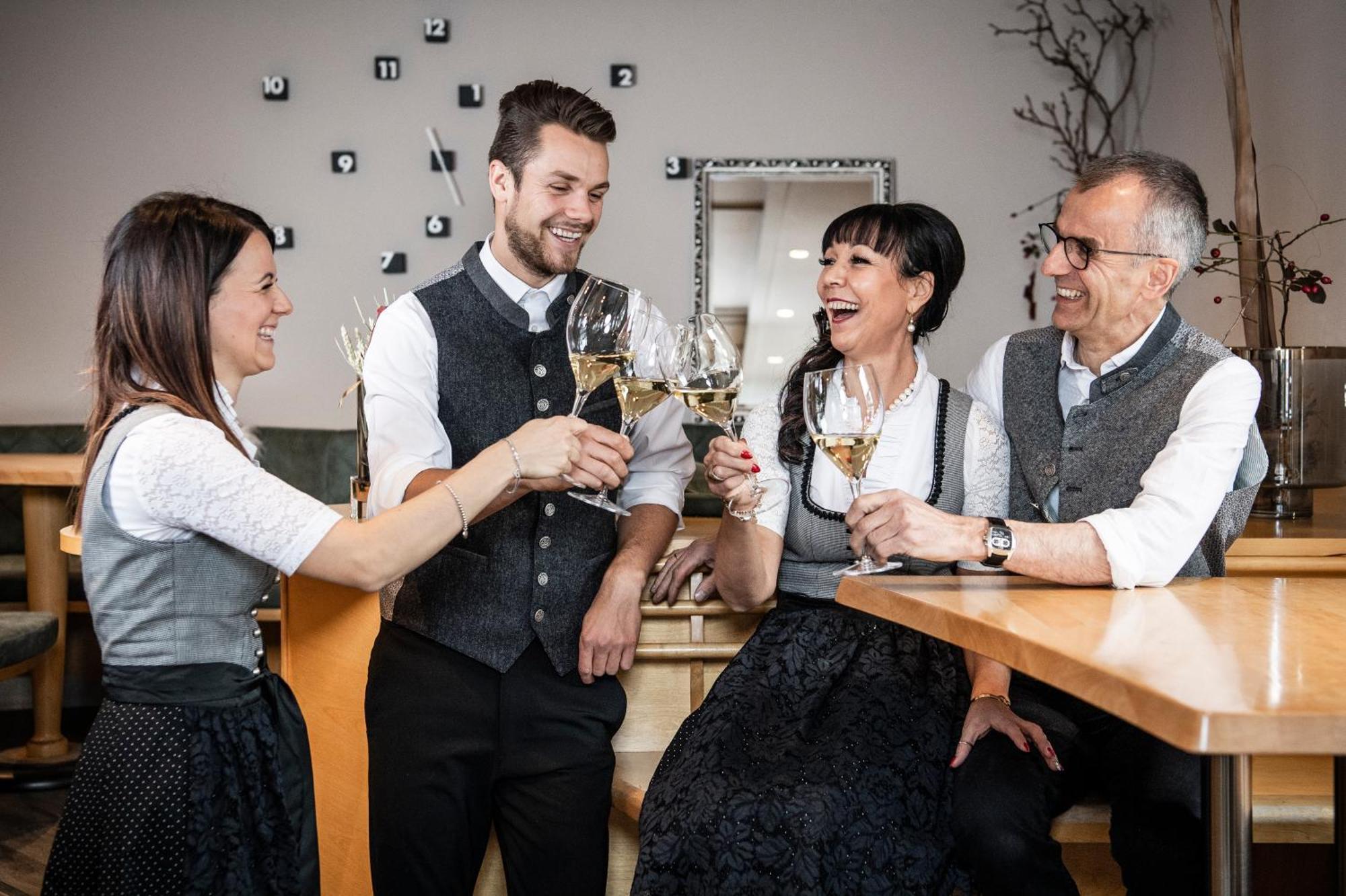 Viel Nois Guest House Funes  Esterno foto