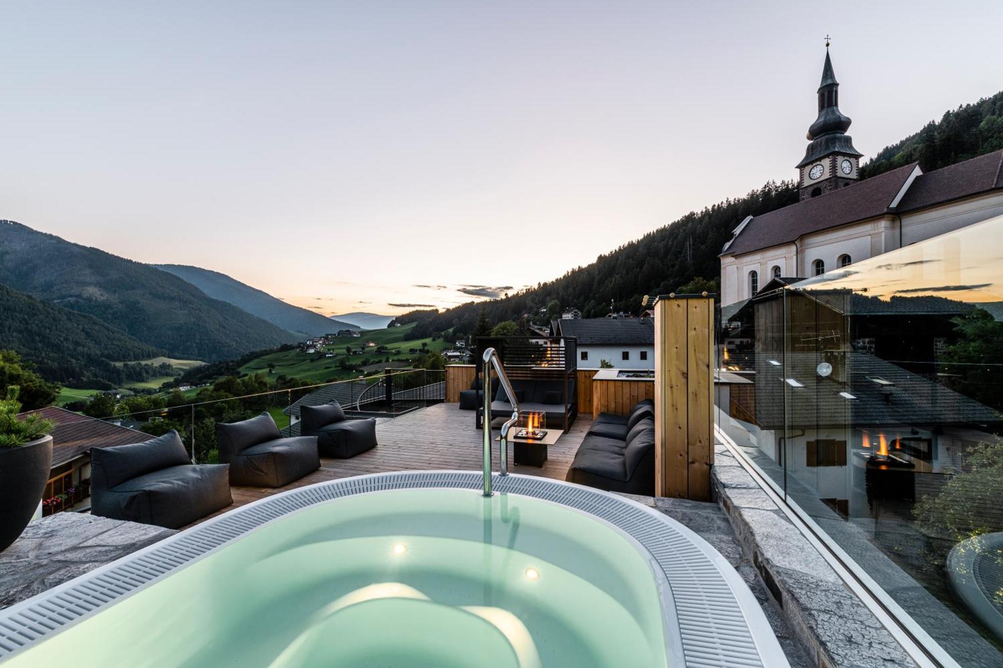 Viel Nois Guest House Funes  Esterno foto